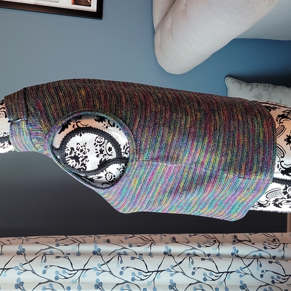 St. John colorful sparkly high neck tank top - Picture 4 of 11